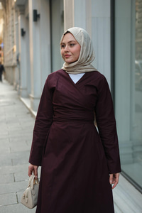 Kendinden Bağlamalı Poplin Elbise Mürdüm