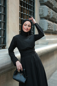 Kendinden Bağlamalı Poplin Elbise Siyah