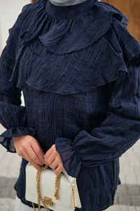 Kendinden Çizgi Desenli Yaka Büzgülü Tunik Lacivert