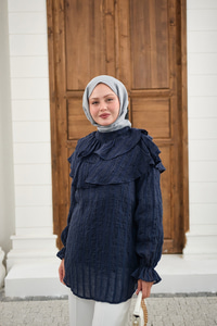 Kendinden Çizgi Desenli Yaka Büzgülü Tunik Lacivert