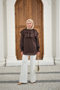 Kendinden Çizgi Desenli Yaka Büzgülü Tunik Kahverengi