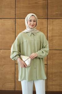 Kendinden Desenli Biyeli Gömlek Su Yeşil