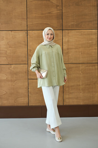 Kendinden Desenli Biyeli Gömlek Su Yeşil