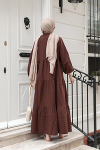 Kendinden Desenli Elbise Kahverengi