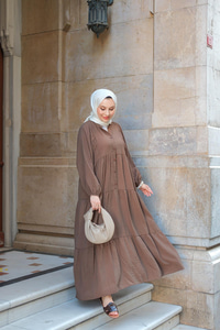 Kendinden Desenli Elbise Kahverengi