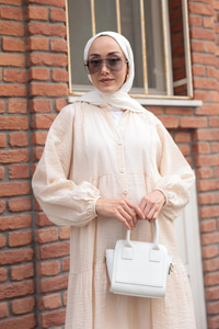 Kendinden Desenli Elbise Krem