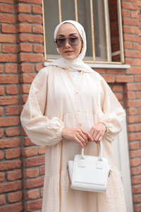 Kendinden Desenli Elbise Krem