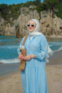 Kendinden Desenli Elbise Mavi