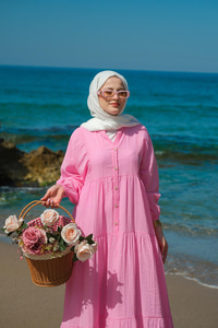 Kendinden Desenli Elbise Pembe