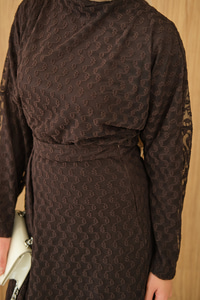 Kendinden Desenli Etekli Takım Kahverengi