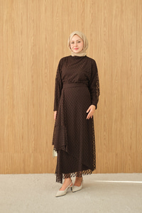 Kendinden Desenli Etekli Takım Kahverengi