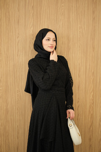 Kendinden Desenli Etekli Takım Siyah