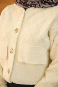 Kendinden Desenli Kapüşonlu Hırka Ekru