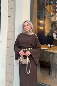 Kendinden Desenli Kraş Elbise Kahverengi