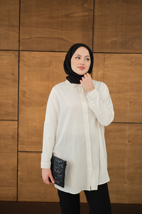 Kendinden Desenli Mila Gömlek Beyaz