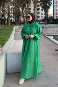 Kendinden Desenli Oversize Elbise Yeşil
