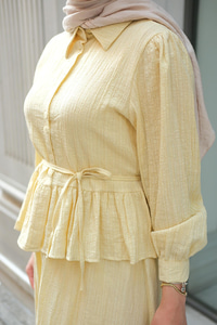 Kendinden Desenli Takım Sarı