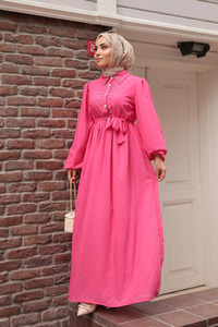 Kendinden Desenli Taş Detay Elbise Fuşya