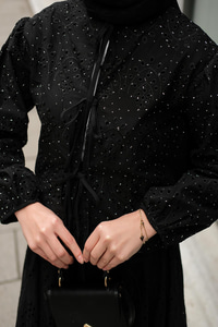 Kendinden Desenli Taş Detaylı Takım Siyah