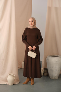 Kendinden Desenli Triko Elbise Kahverengi