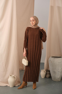 Kendinden Desenli Triko Elbise Kahverengi