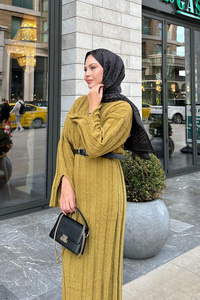 Kendinden Desenli Triko Elbise Yağ Yeşil