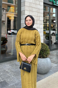 Kendinden Desenli Triko Elbise Yağ Yeşil