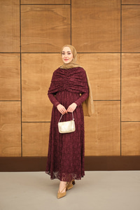 Kendinden Desenli Tül Detay Beli Lastikli Elbise Bordo