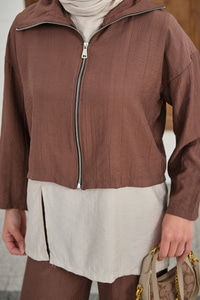 Kendinden Desenli Üçlü Takım Kahverengi