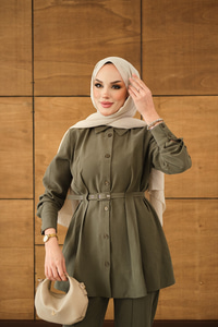 Kendinden Kemer Geçirme Detaylı Gömlek Yaka Takım Haki Yeşil