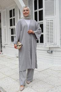 Kimonlu Takım Gri