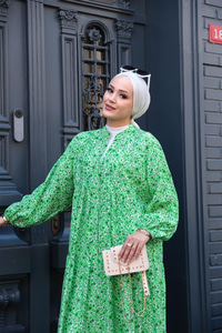 Kır Bahçesi Desen Elbise Yeşil