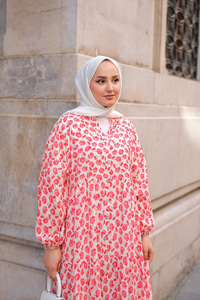 Kiraz Ve Çicek Desenli Elbise Kırmızı