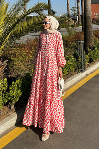 Kiraz Ve Çicek Desenli Elbise Kırmızı