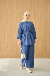Kırışık Desen Bel Bağlamalı Gömlek Yaka Takım Saks Mavi