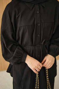 Kırışık Desen Bel Bağlamalı Gömlek Yaka Takım Siyah