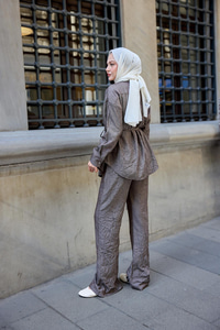 Kırışık Kumaş Takım Kahverengi