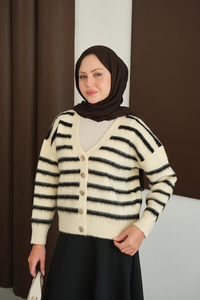 Kısa Triko Hırka Beyaz