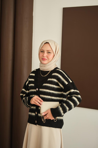 Kısa Triko Hırka Siyah