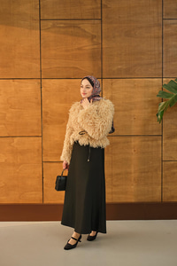 Kıvırcık Detay Kürk Kaban Krem