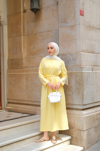 Kol Arma Detaylı Bisiklet Yaka Elbise Sarı