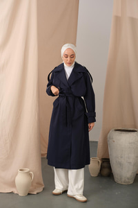 Kol Bilek Detay Bağlamalı Trençkot Lacivert