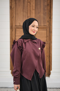 Kol Büzgülü Broş Detay Gömlek Mürdüm