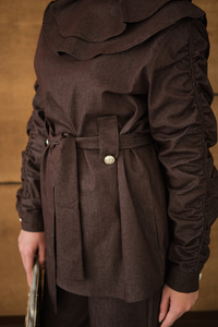 Kol Büzgülü Düğme Detay Bel Bağlamalı Takım Kahverengi