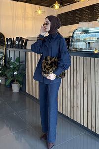 Kol Büzgülü Düğme Detay Yaka Bağlamalı Kot Pantolonlu Takım Lacivert