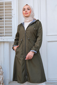 Kol Çizgili Kapüşonlu Yağmurluk Haki Yeşil