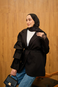 Kol Dantelli Ceket Siyah