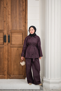 Kol Fermuar Detaylı Bel Bağlamalı Tek Düğmeli Takım Mürdüm