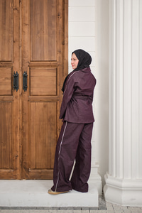 Kol Fermuar Detaylı Bel Bağlamalı Tek Düğmeli Takım Mürdüm