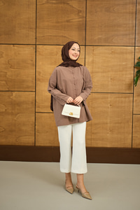 Kol Manşetli Düğme Detaylı Gömlek Kahverengi